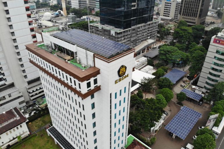 ESDM ‘Hijaukan’ Gedung Perkantoran